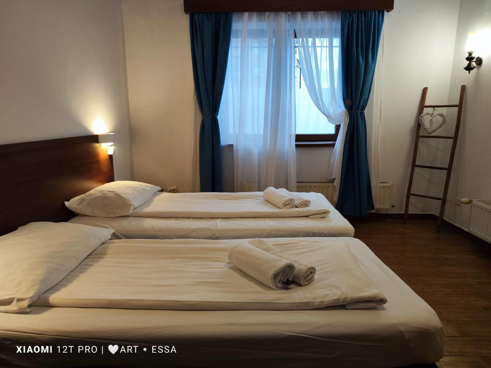 Pensiunea Buon Gusto Sibiu-Motorcyle Friendly,City Center Chambre photo